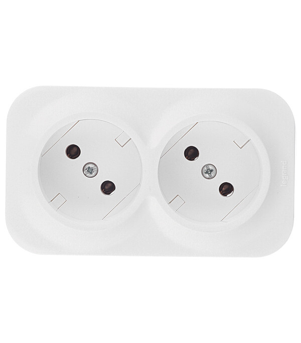 Розетка Legrand Quteo накладная белая (782231)
