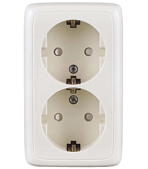 Розетка Hegel Alfa накладная слоновая кость со шторками (РА16-154-01)