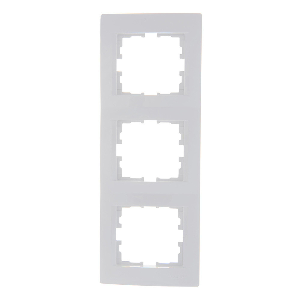 Рамка Lezard Karina трехместная белая (707-0200-153)