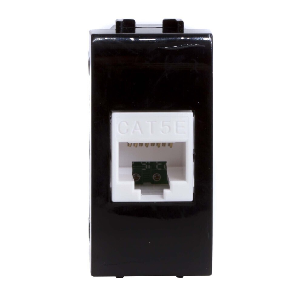 Розетка для кабель-канала компьютерная DKC Brava черная RJ45 1 модуль (77654N)