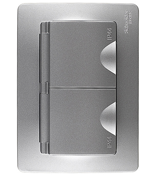 Розетка Systeme Electric Blanca встраиваемая алюминий со шторками (BLNRS441123)