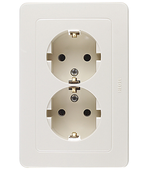 Розетка Hegel Master встраиваемая слоновая кость (РС16-351-01)
