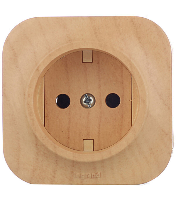 Розетка Legrand Quteo накладная дерево (782270)